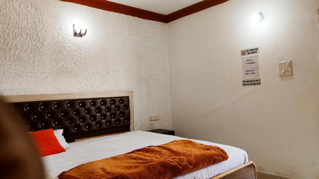 White House Luxury Rooms - Loved By Travellers, Couples, Corporates Jalandhar Exterior photo